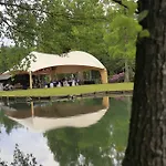 Elegans Brdo Szálloda Kranj
