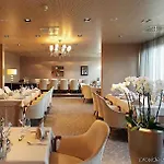 Elegans Brdo Отель Крань