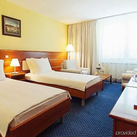 Elegans Brdo 4* Kranj