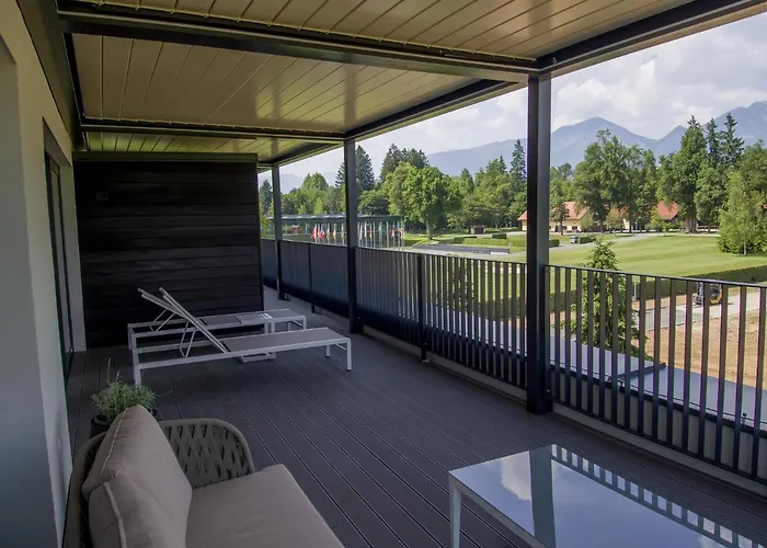 Elegans Brdo Ξενοδοχείο