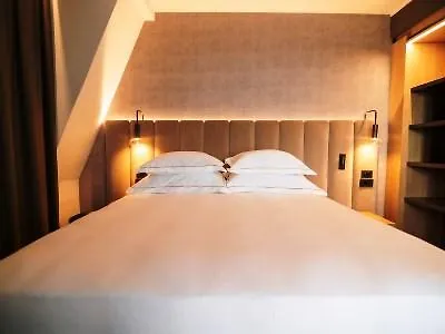 Ξενοδοχείο Elegans Brdo 4*