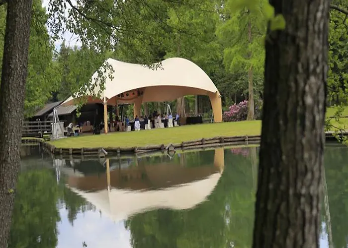 Elegans Brdo Hotel 4*